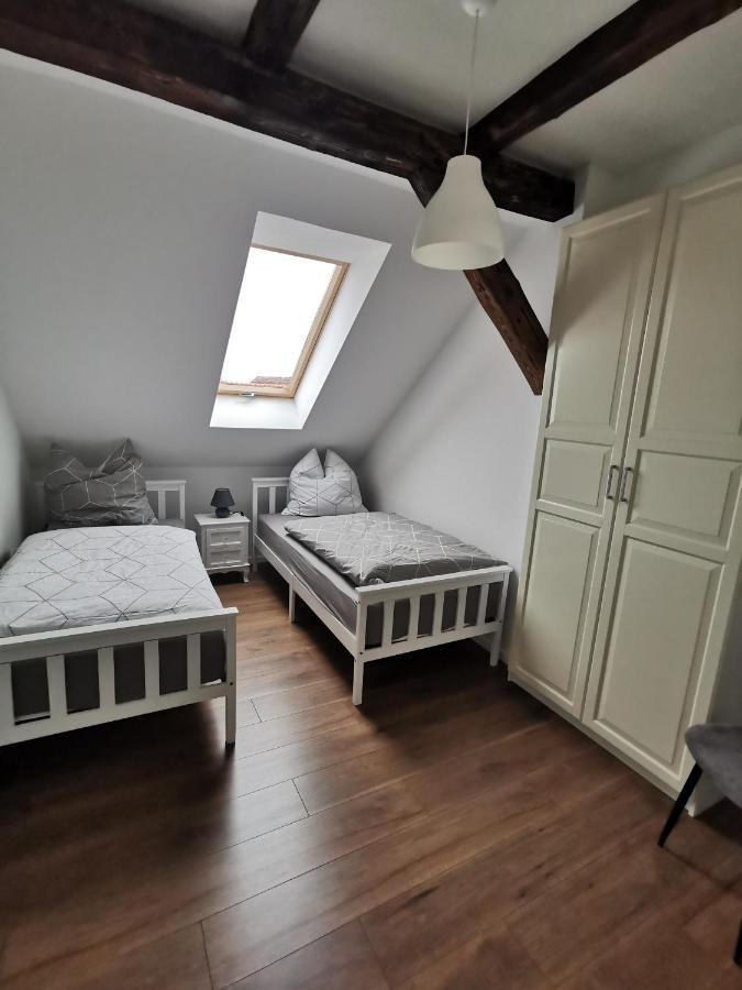 Fewo Rohleder De Mit 130M2 Und Garten Fuer 6Pers Mit 2 Bad Котбус Екстериор снимка